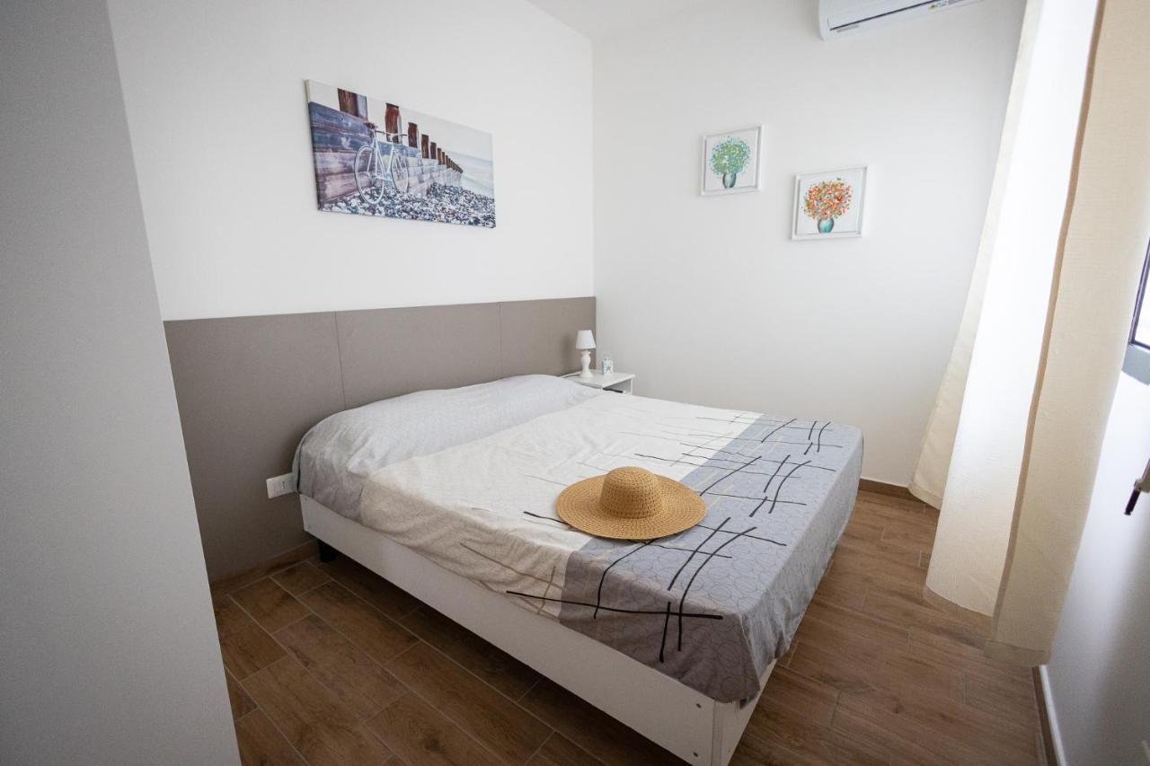 Alessandro House Порто-Чезарео Экстерьер фото